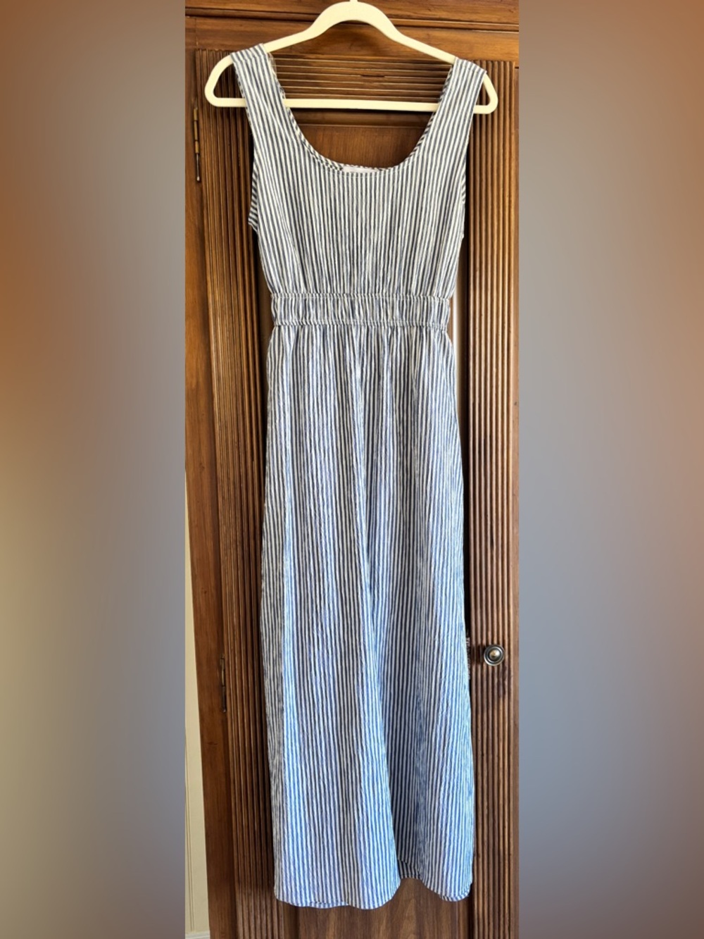 NWT-GILLI - Pin Stripe Midi Dress - Blue & White. Perfect Summer Dress.